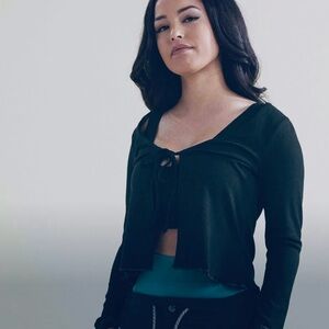 NWOT Gymshark pause cardigan black ribbed lettuce edge tie front size small